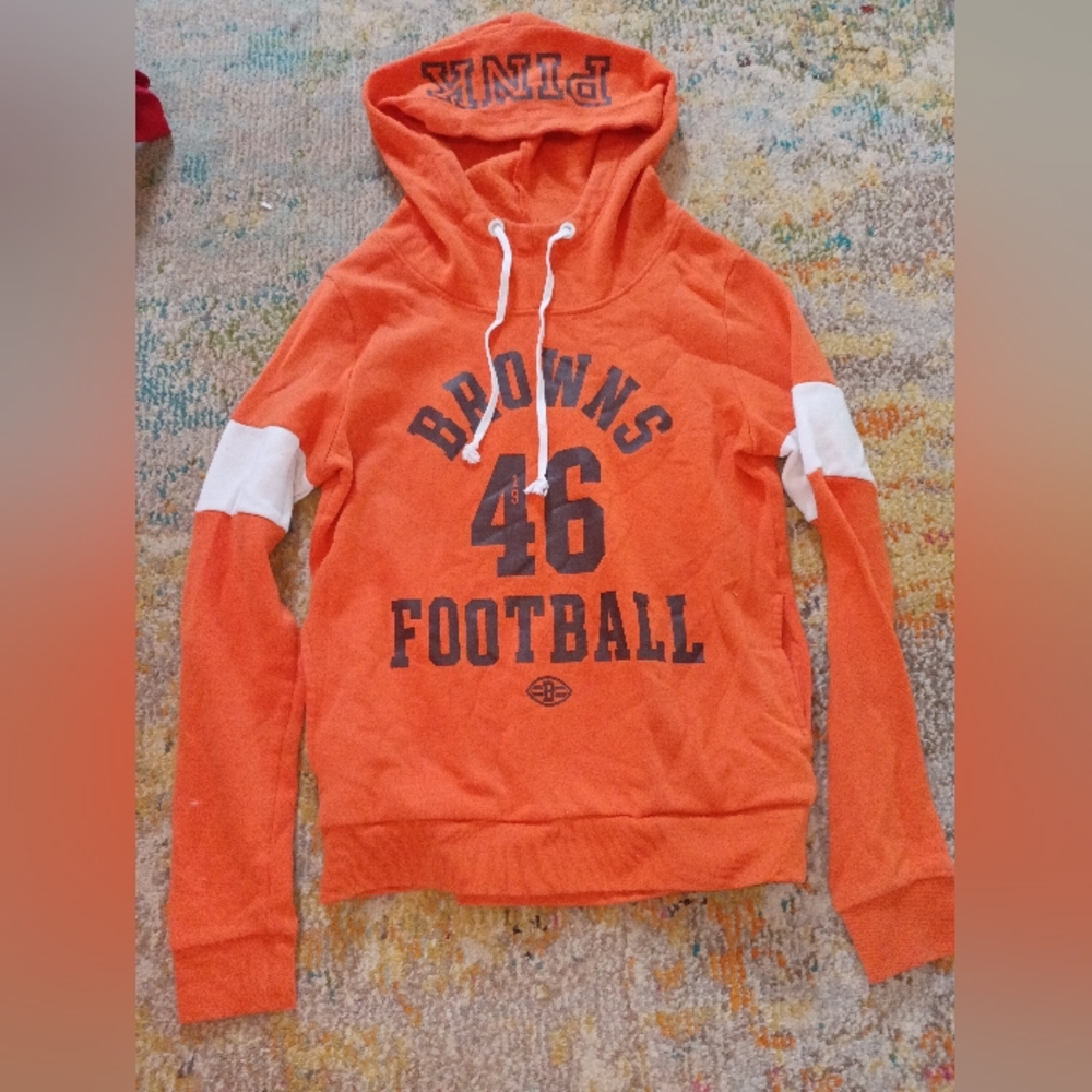 Pink VS Rare Applique NFL Cleveland Browns Woman's Med Pullover Hoodie. 35.00